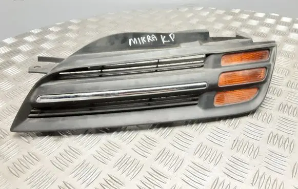 Nissan Micra Front bumper upper radiator grill 62330AX600
