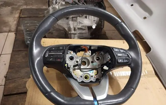 Hyundai Ioniq Steering wheel 