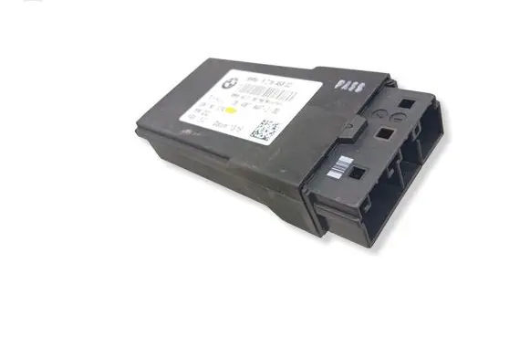 BMW 3 F30 F35 F31 Seat heating relay 9216468