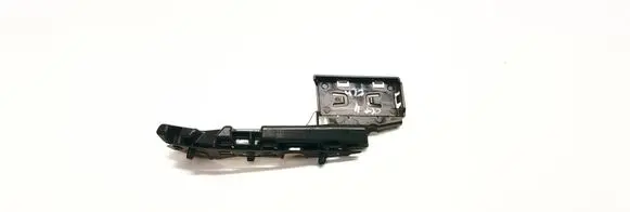 Front bumper mounting bracket