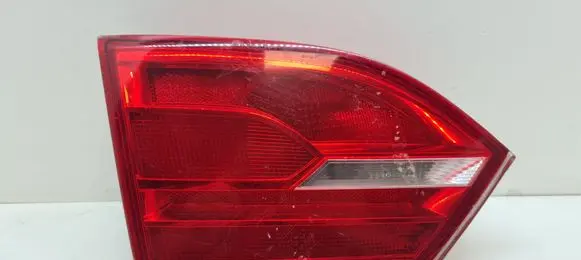 Volkswagen Jetta VI Tailgate rear/tail lights 5C6945259