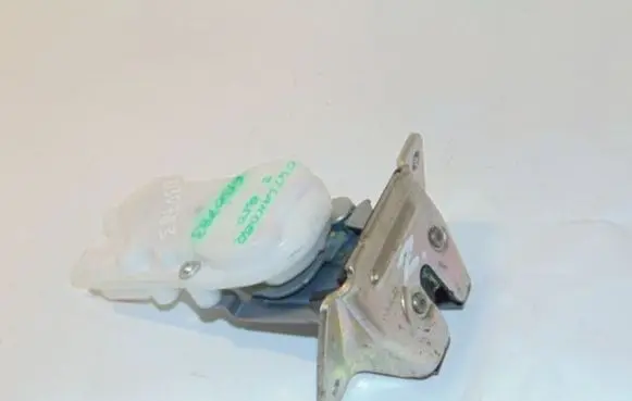 Mitsubishi Outlander Tailgate/trunk/boot lock/catch/latch 5808A079