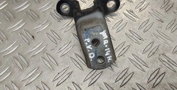 Toyota Yaris Front door upper hinge