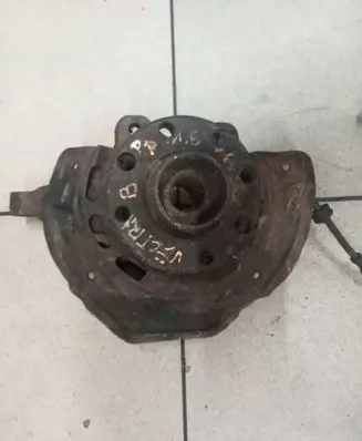 Opel Vectra B Front wheel hub spindle knuckle 000