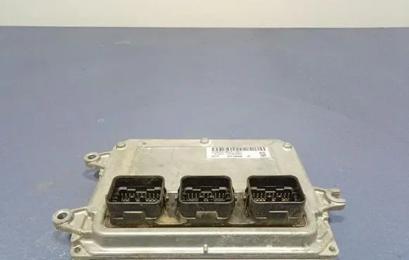 Honda CR-V Engine control unit/module ECU 37820R6AG61