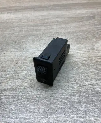 Nissan Primera Panel lighting control switch 321025