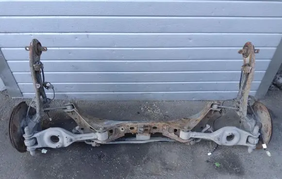 Hyundai i40 Rear subframe 554053Z750