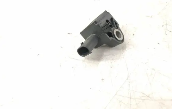 Mercedes-Benz S C217 Airbag deployment crash/impact sensor 2139051300 2229051400