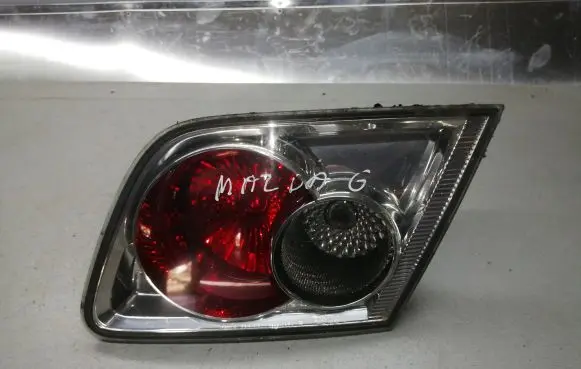 Mazda 6 Tailgate rear/tail lights
