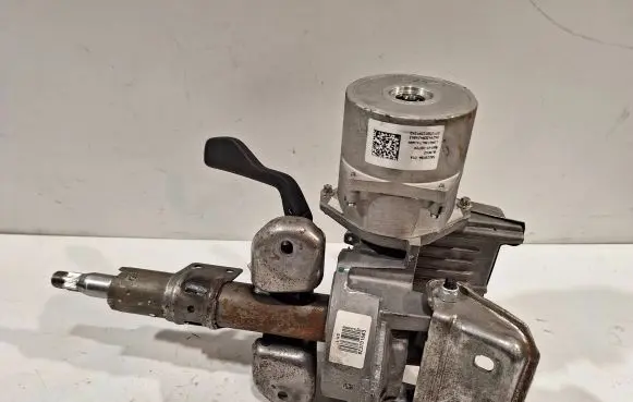 Fiat Panda III Electric power steering pump 735674741