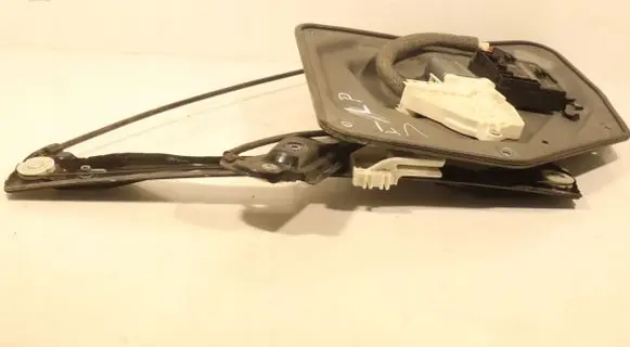 Skoda Superb B6 (3T) Front window lifting mechanism without motor 8K0959801A