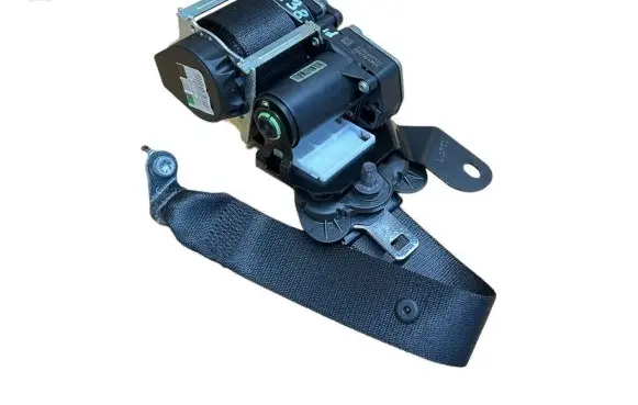 BMW 4 F36 Gran coupe Front seatbelt 7383318 628640800 628460700