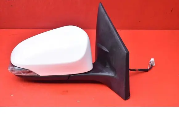 Front door electric wing mirror