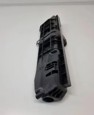 BMW 1 E81 E87 Radiator mount bracket 11074810