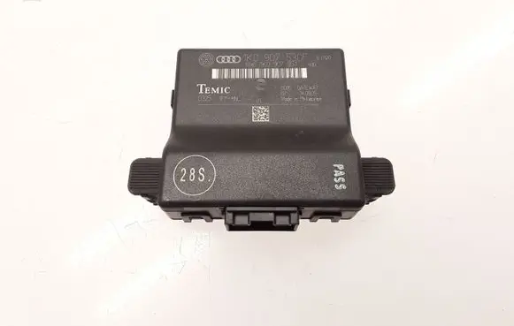 Volkswagen Golf V Gateway control module 1K0907530F