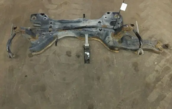 Seat Ibiza IV (6J,6P) Front subframe NOCODE