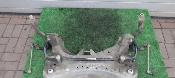 Renault Clio IV Front axle beam 