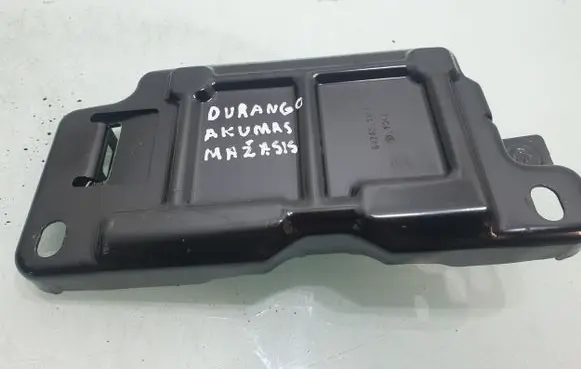 Battery tray