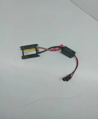 Audi A4 S4 B6 8E 8H Headlight ballast module Xenon 933010100 103877964