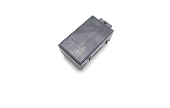 Ford Kuga I Seat heating relay 11002298B