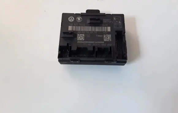 Skoda Yeti (5L) Door control unit/module 7N0959793D