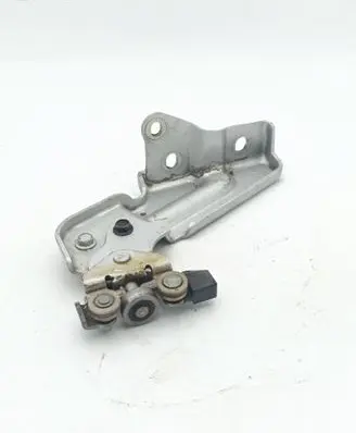 Nissan NV200 Sliding door lower roller guide/hinge 