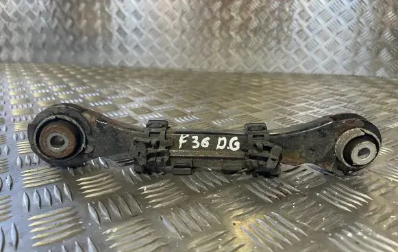 Rear control arm