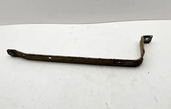 Mercedes-Benz E W212 Fuel tank mounting bracket