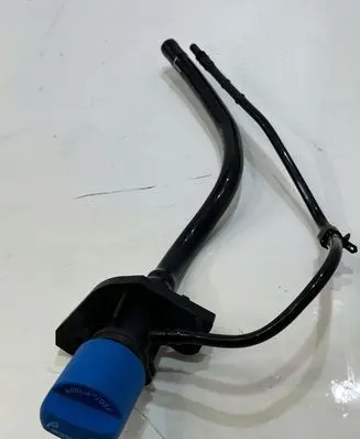 Volkswagen Golf VIII AdBlue Liquid refill tube 