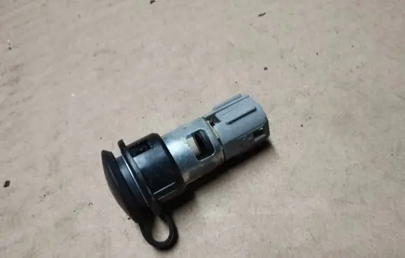 Chrysler Sebring (JS) Cigarette lighter 