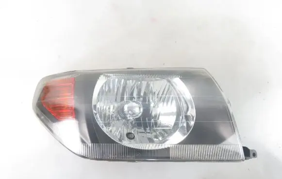 Mitsubishi Pajero Pinin Headlight/headlamp