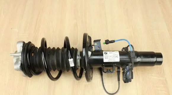 BMW 4 G22 G23 G24 G26 Front shock absorber with coil spring 6886241