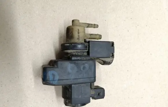Renault Laguna II Turbo solenoid valve 8200486264 70115200