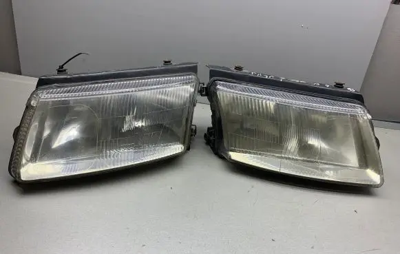 Volkswagen PASSAT B5 Headlight/headlamp
