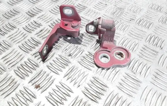 Front door hinge set
