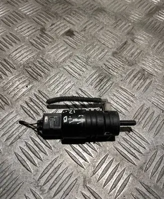 BMW X5 E70 Windscreen/windshield washer pump 6934160