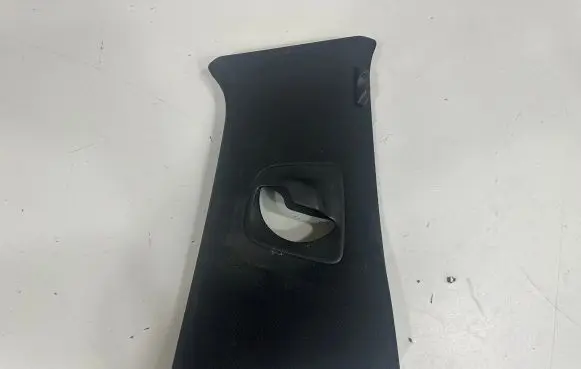 BMW 5 G30 G31 (B) pillar trim (top) 7419700 7384528