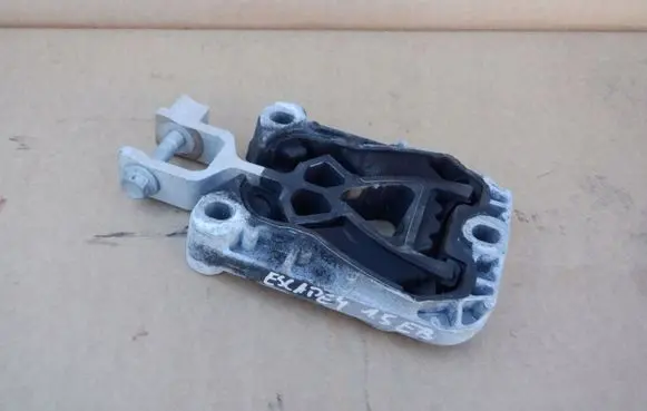 Ford Escape IV Gearbox mount LX616P082CD