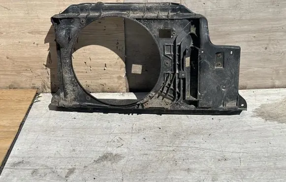 Peugeot 206 Radiator support slam panel