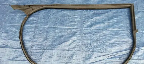Renault Laguna III Rubber seal loading door 