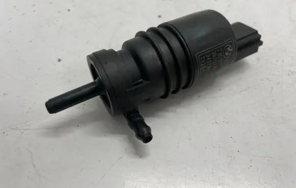 BMW 1 F20 F21 Windscreen/windshield washer pump 7302589