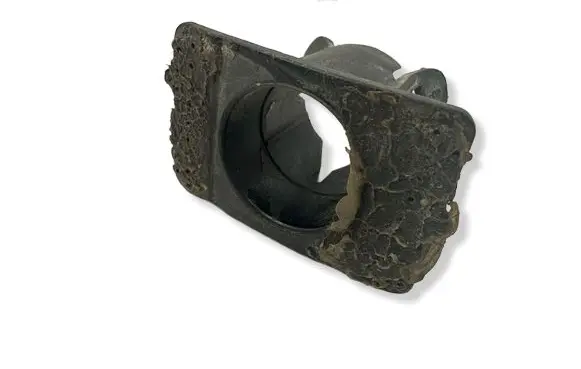 BMW 5 E60 E61 Front parking sensor holder (PDC) 7056873