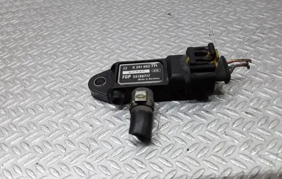 Opel Corsa D Exhaust gas pressure sensor 0281002771