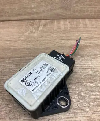 Nissan Qashqai ESP acceleration yaw rate sensor 479300006R 0265005757 WithPlug