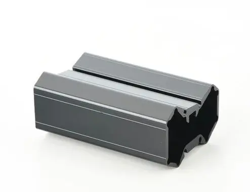 Engine mounting bracket