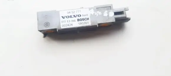 Volvo S60 Airbag deployment crash/impact sensor 9452777 002424