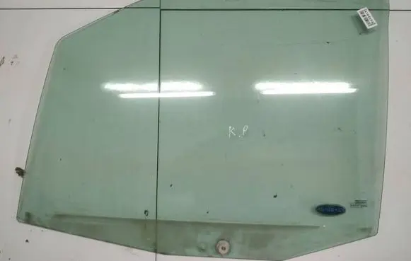 Citroen Jumpy Front door window glass four-door AS2