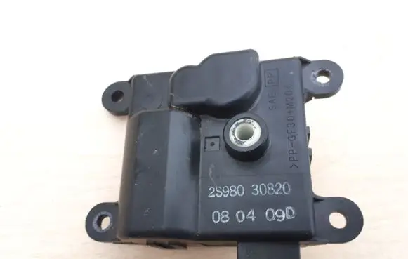 Opel Agila B Air flap motor/actuator 2S98030820