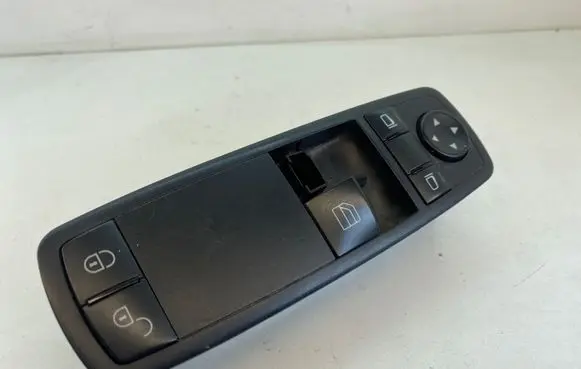 Mercedes-Benz B W245 Electric window control switch A1698206410 03728250