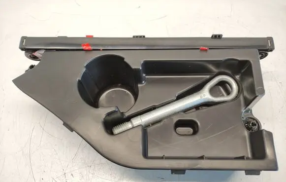 Mercedes-Benz B W246 W242 Tool set A2468900188 18680101